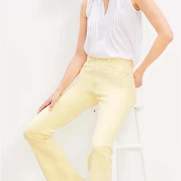 LOFT Frayed High Rise Kick Crop Jeans in Lemon Squeeze IN YELLOW - Picture 2 of 3